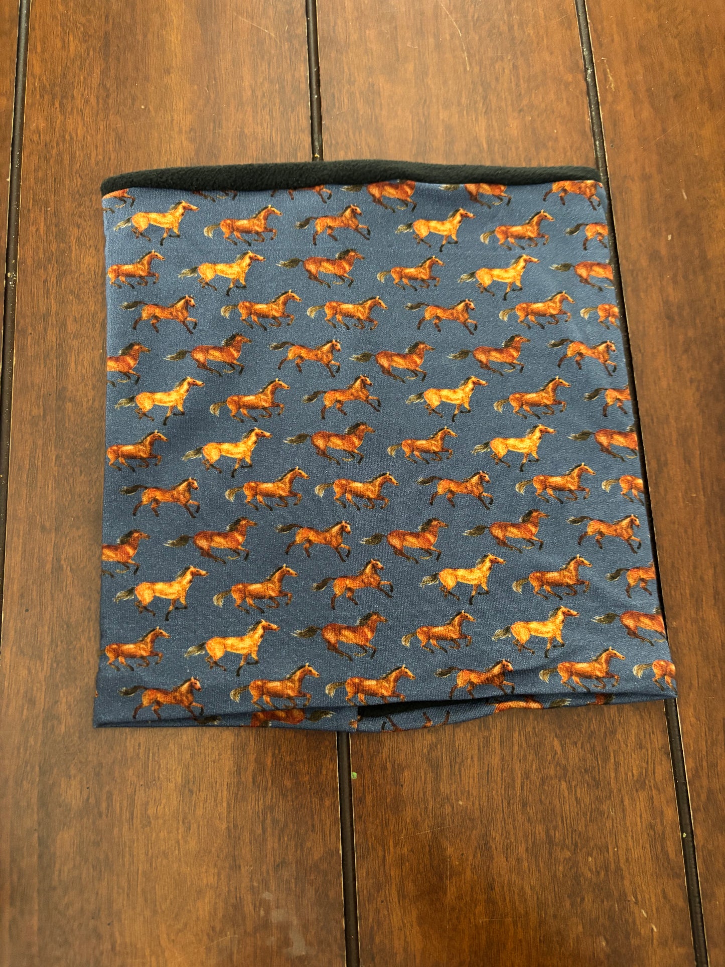 Cache cou doublé polar